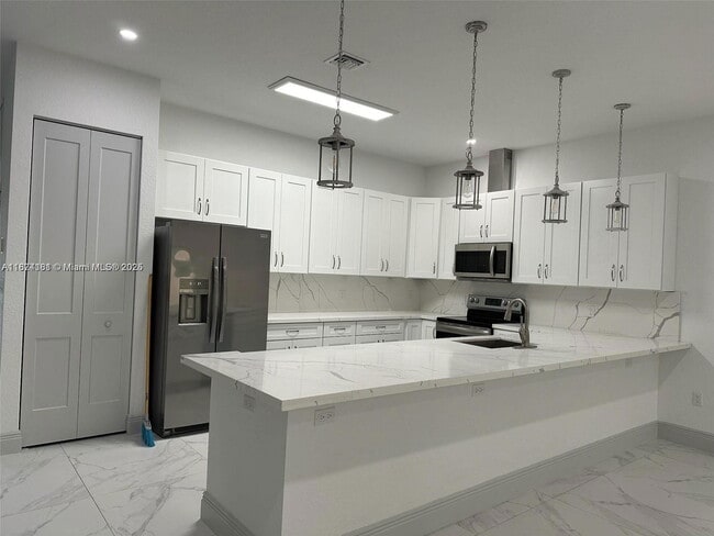 Photo - 218 SW 1st Ave House