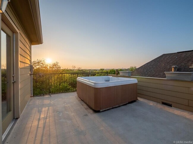Foto del edificio - 4118 Bonner View Ln