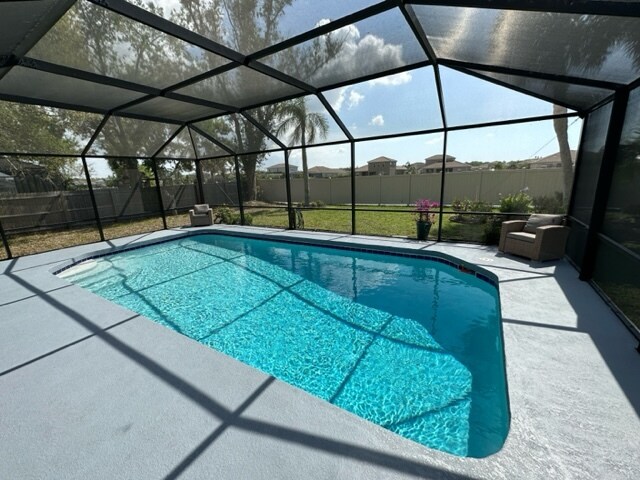 Building Photo - 7442 N Leewynn Dr