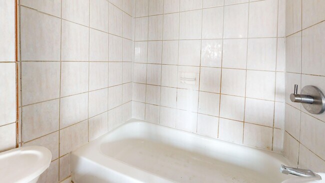 Foto del edificio - 2542 N 33rd St