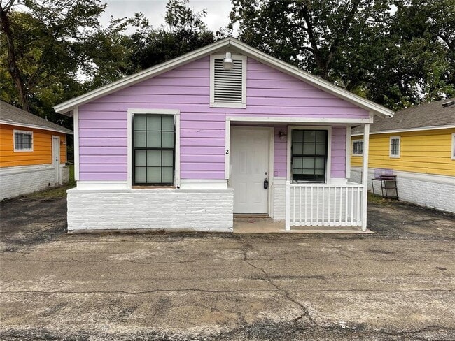 Building Photo - 5514 Marcus St