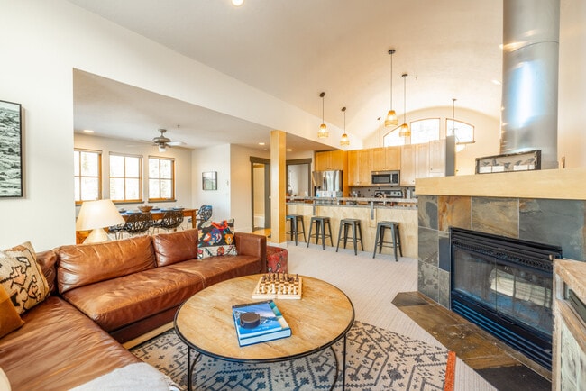 Foto del edificio - 12150 Big Cottonwood Canyon Rd