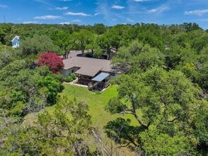 Building Photo - 508 Morris Dr