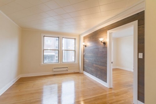 Building Photo - Vintage 3 Bedroom at the Carlyle - 3 bedrooms