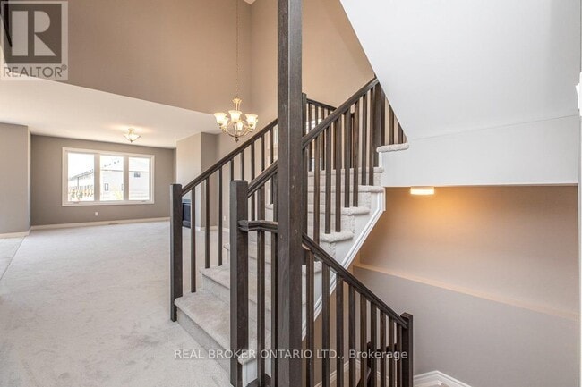 Building Photo - 9 Griffith Wy