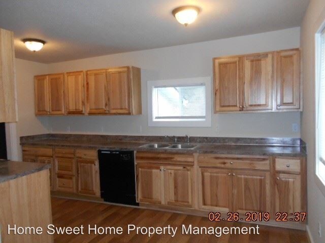 Foto del edificio - 3 br, 1 bath House - 218 East Wishkah Rd
