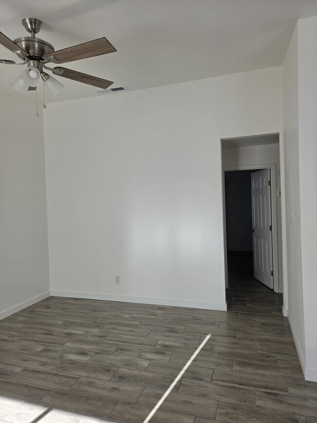 Foto del edificio - 4735 E Caballero St