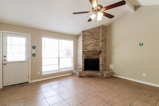 Foto del edificio - 1807 Oakwell Ln