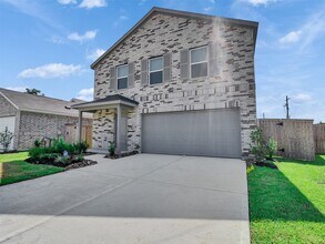 Building Photo - 31404 Pratola Serra Cir