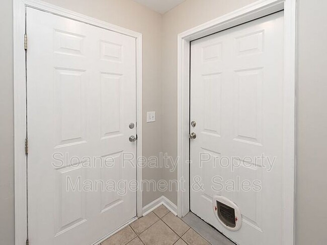 Building Photo - 4072 Babbitt St