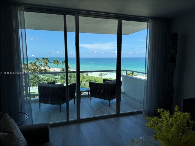 Building Photo - 5151 Collins Ave