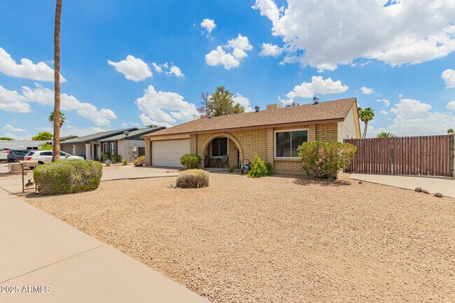 Building Photo - 3713 W Villa Rita Dr