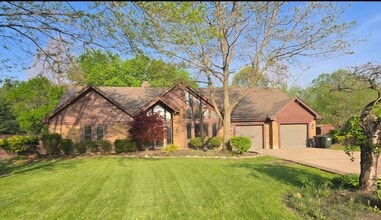 Building Photo - 8881 Evan Ct