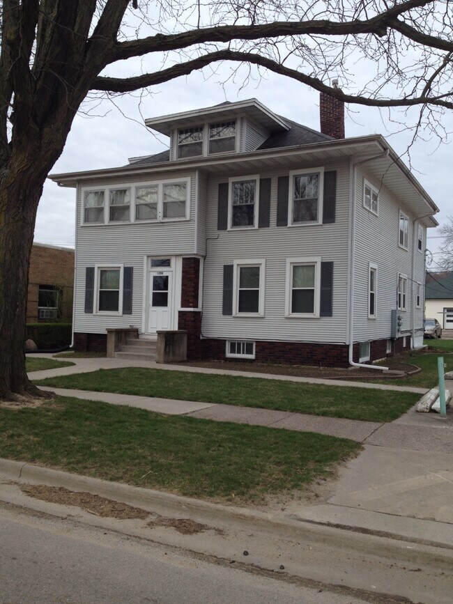 Street view - 1208 Ellis Blvd NW
