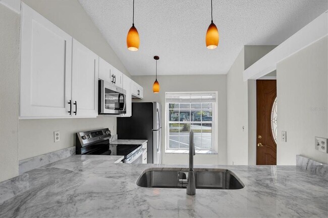 Foto del edificio - 3865 El Camino Ct