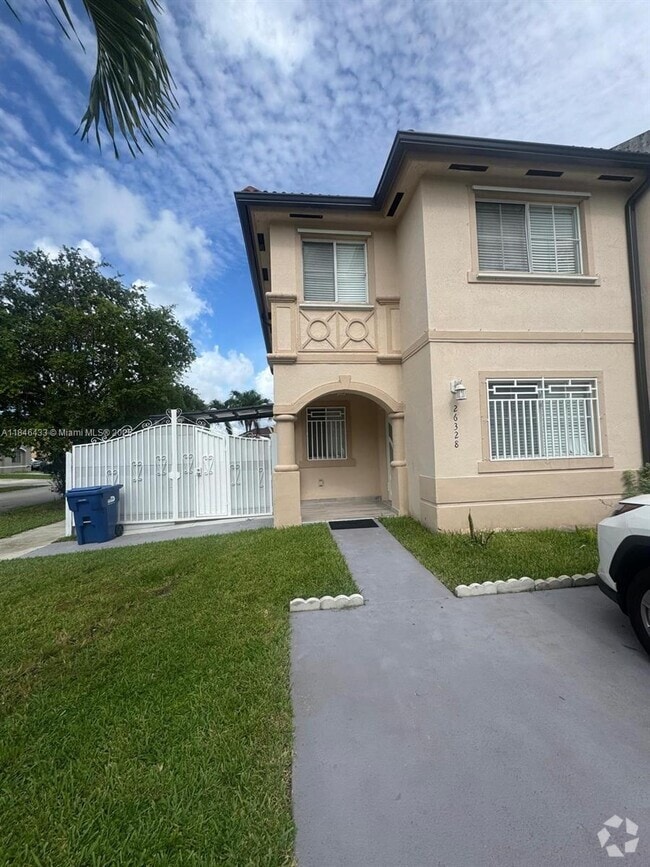 Building Photo - 26328 SW 135th Pl