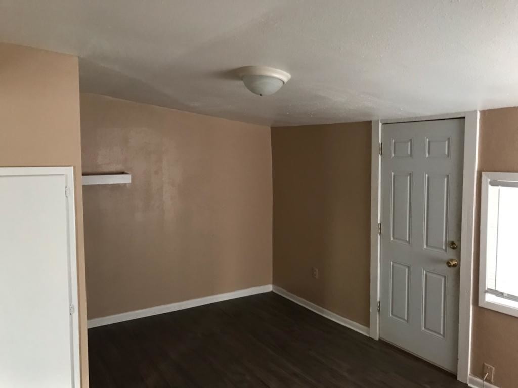 Foto principal - 401 E Jefferson Ave