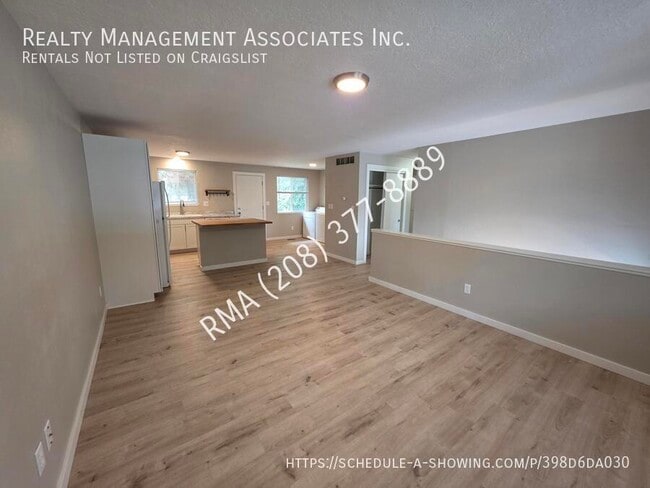 Building Photo - 3033 W Malad St