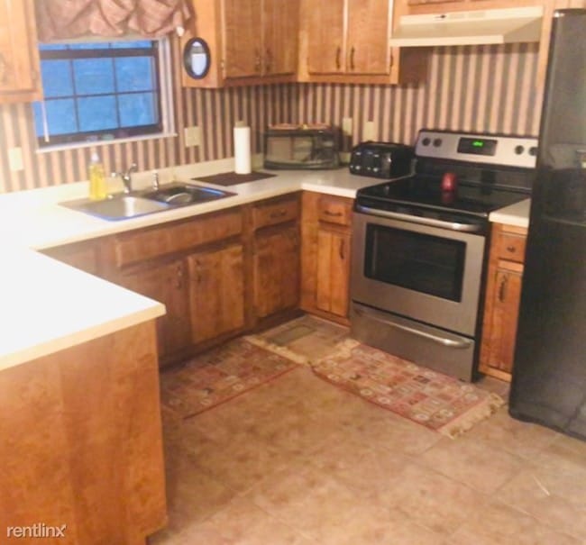 Building Photo - 1 br, 1 bath Apartment - 101 Gates Drive
