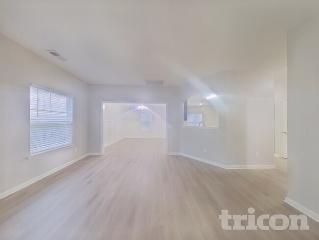 Building Photo - 259 Baneberry Loop