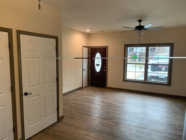 Foto del edificio - 514 Gillham St