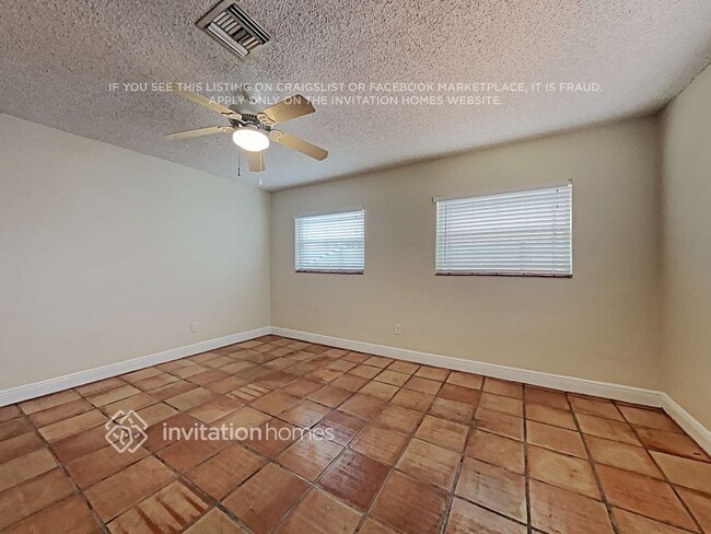 Building Photo - 10380 SW 26th St