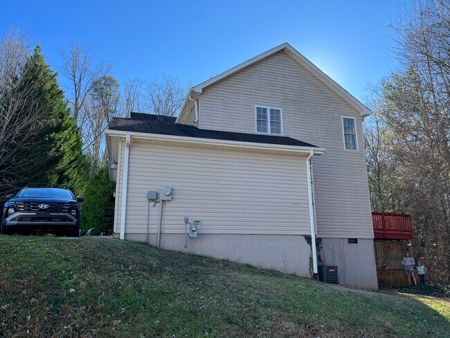 Foto del edificio - 11 Zonna Ct