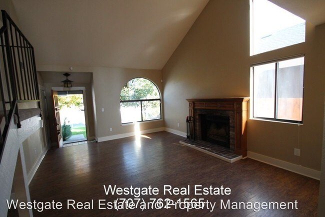 Building Photo - 4 br, 2.5 bath House - 7845 Montero Drive