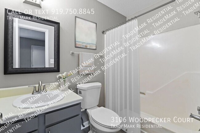 Foto del edificio - 3106 Woodpecker Ct