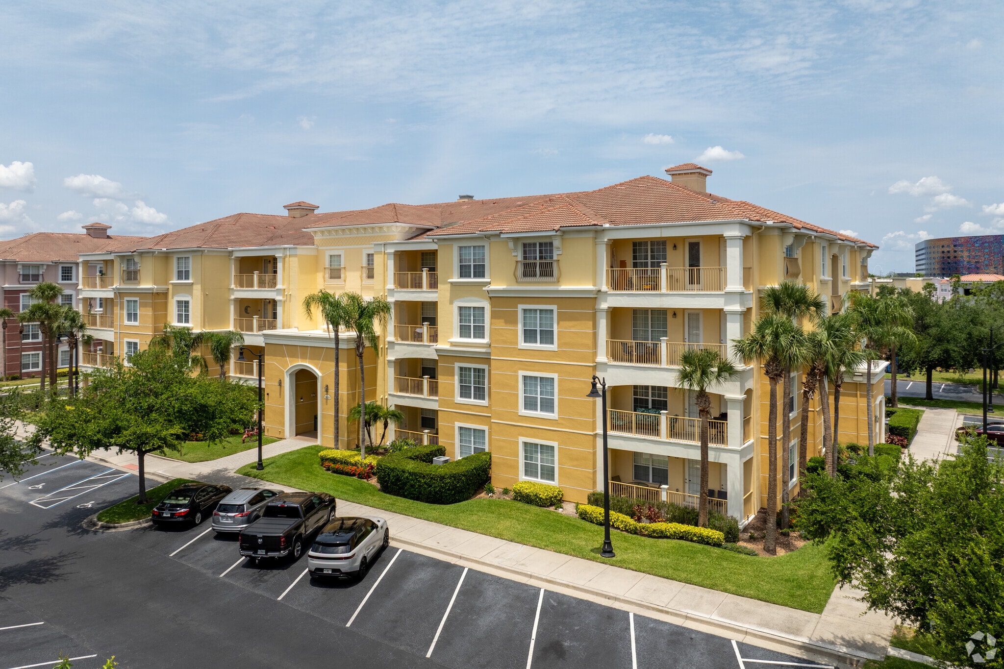 Vista Cay at Harbor Square