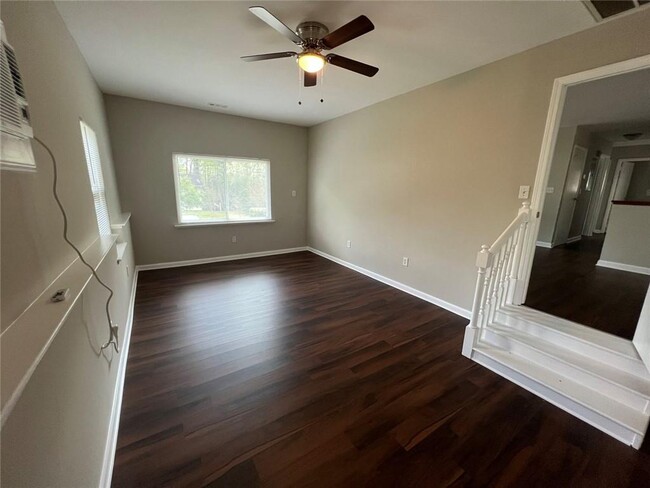 Foto del edificio - 3920 Spanish Oak Dr
