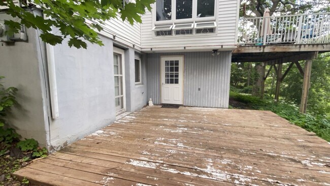 Building Photo - 408 Leicester Ave, Duluth, MN 55803