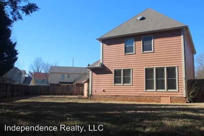 Building Photo - 3 br, 2.5 bath House - 1806 Hollytree Drive