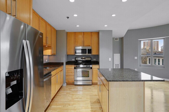 Foto del edificio - 929 Portland Ave S