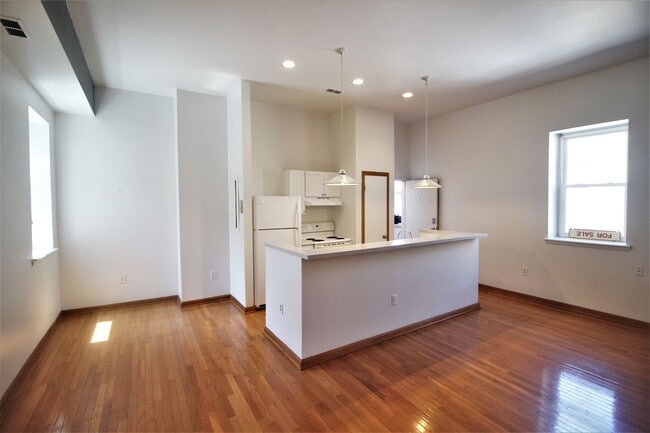 Building Photo - Gorgeous Seton Hill 1bd/1ba Condo w/ CAC, ...