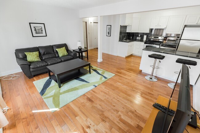 Photo du bâtiment - 2163 Hamilton St