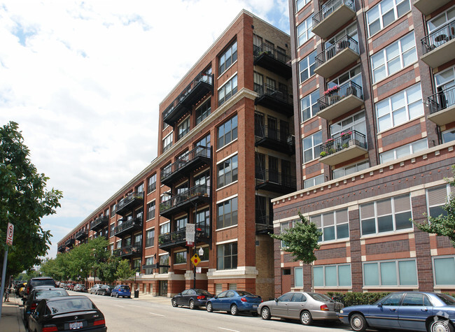 Foto del edificio - No. Ten Lofts