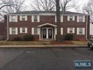 Primary Photo - 425 Ridge Rd