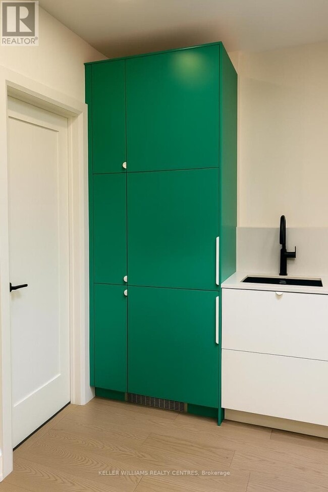 Building Photo - 2034 Danforth Ave