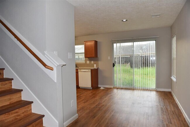 Building Photo - 18214 Tupper Bend Ln