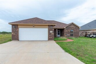 Building Photo - 1341 Briar Cliff Path