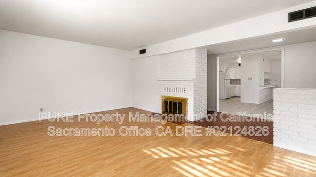 Building Photo - 4137 Pennsylvania Ave