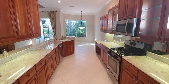 Building Photo - 9088 Willow Brook Dr
