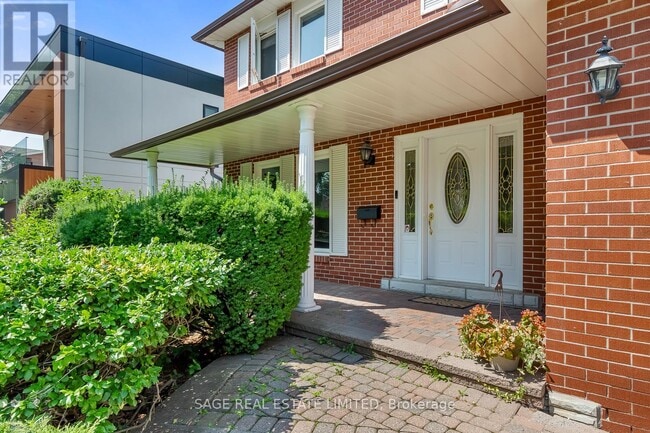 Building Photo - 123 Abbeywood Trail