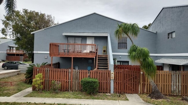 Foto del edificio - 12 N Crossings Cir