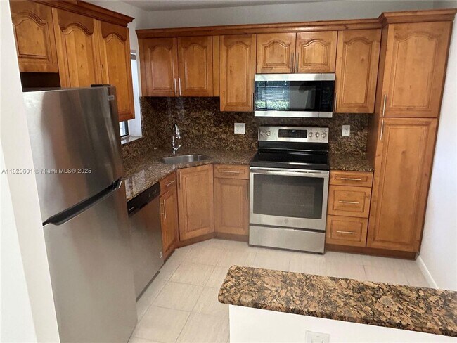 Foto del edificio - 4675 NW 22nd St