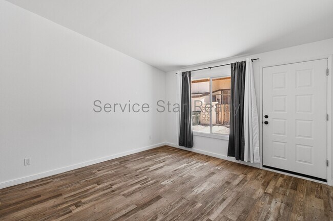 Foto del edificio - 3646 N 69th Ave