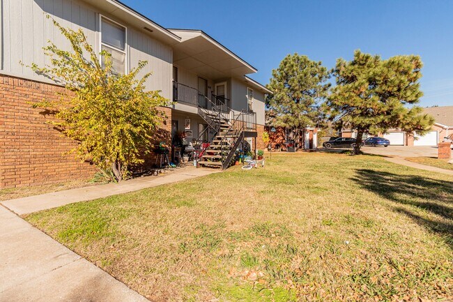 Building Photo - Nice 2 bed 1 bath in Norman! Half off on t...