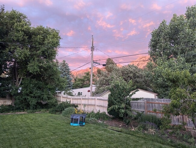 Foto del edificio - 3230 E 3900 S