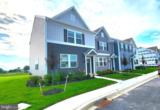 Foto del edificio - 10949 Farmerfield St